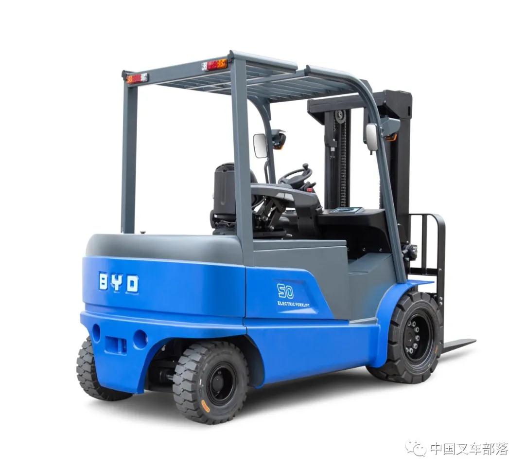 比亞迪叉車(chē)在歐洲推出雙槍充電模式